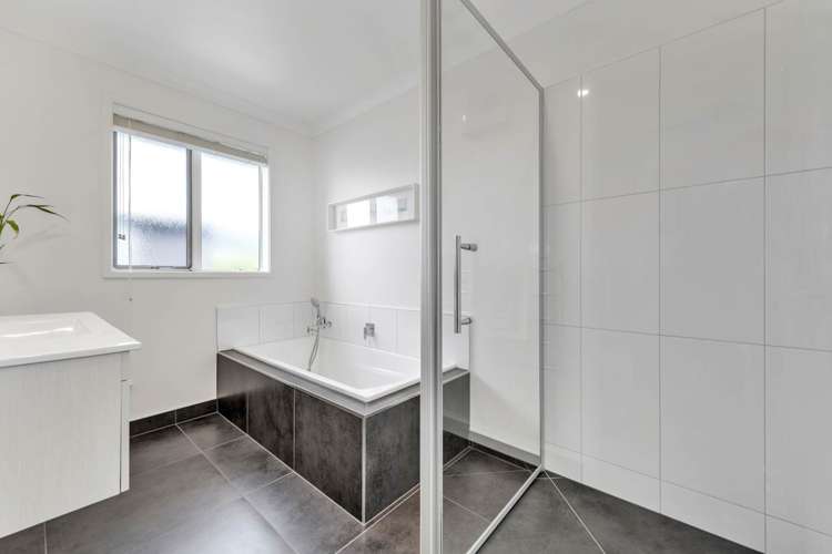 7 Artists Avenue Beachlands_21