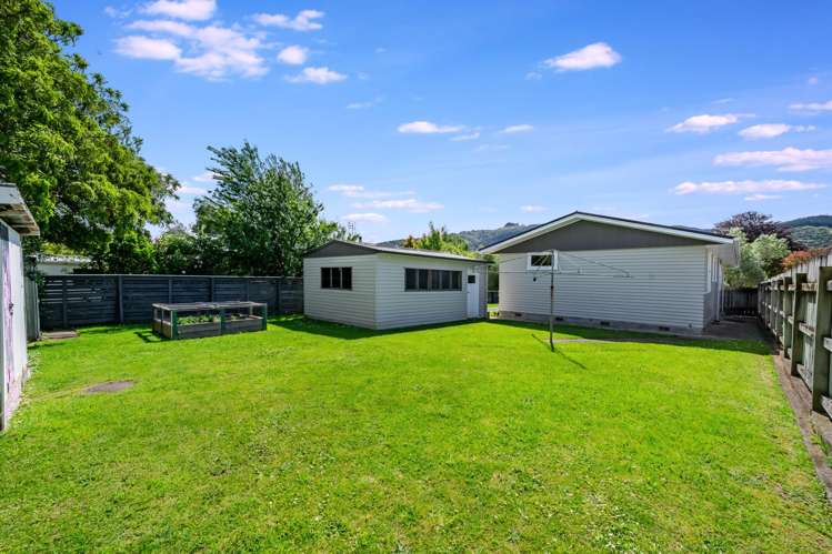 16 Ruru Crescent Heretaunga_13
