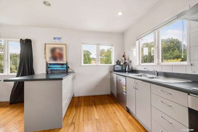 13 Vandeleur Avenue Birkdale_4