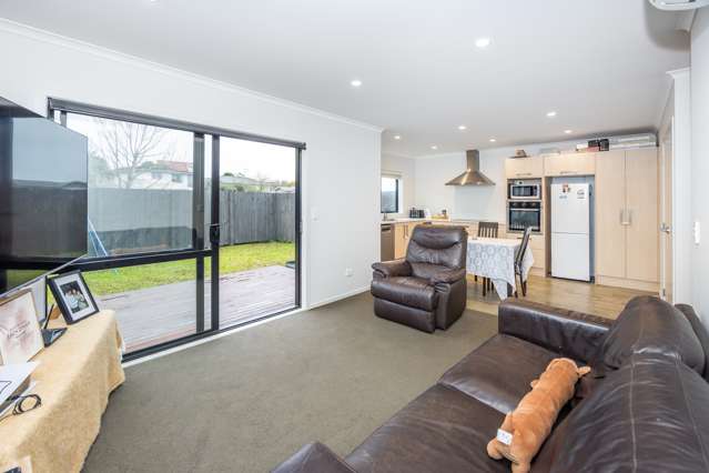 8/126 Rifle Range Road Dinsdale_4