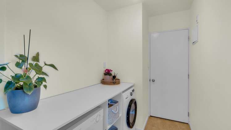 305 Loburn Terrace Road Loburn_15