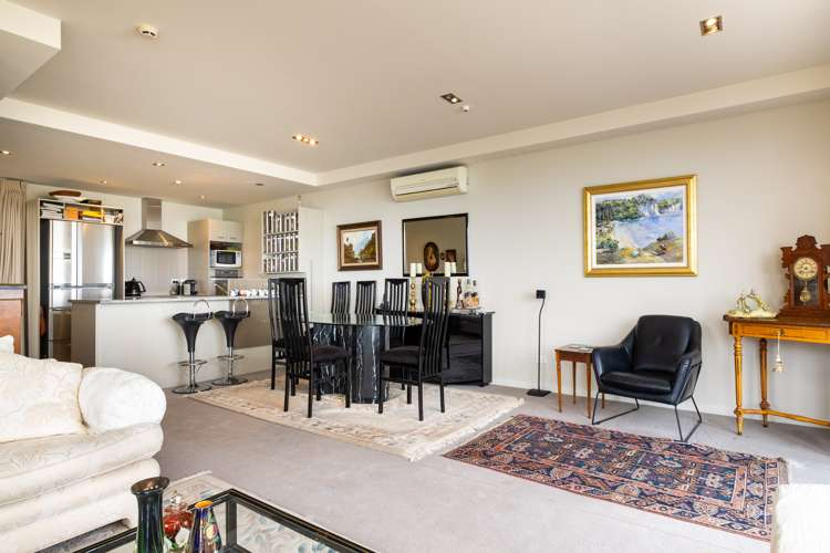 8/22 Hospital Terrace Hospital Hill_9