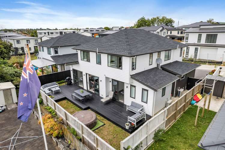 10 Huaota Place Botany Downs_31