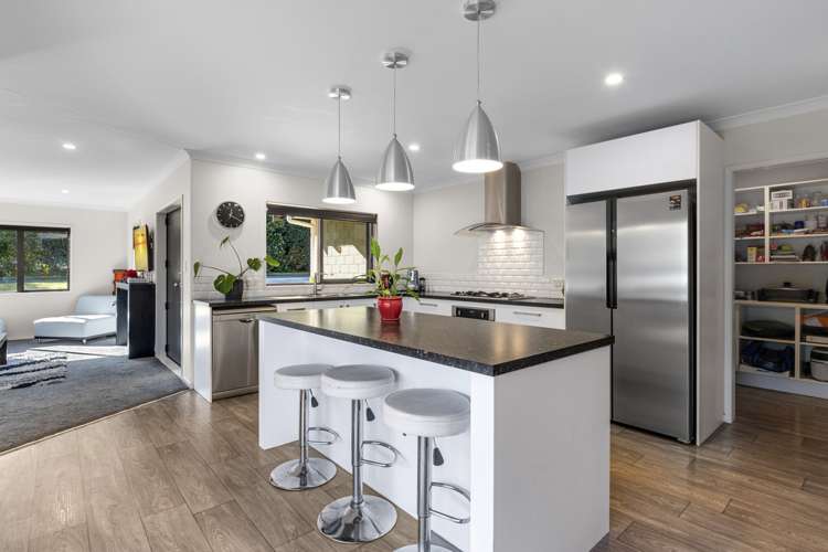 84b Margaret Drive Omokoroa_1