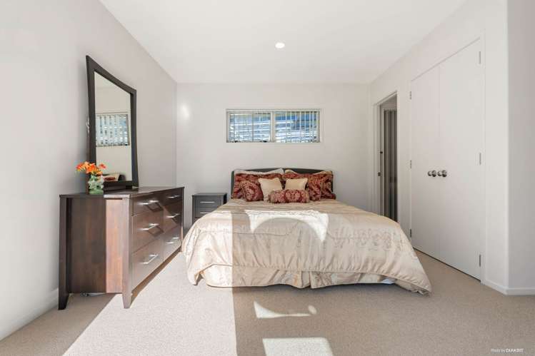 65 Multose Drive Flat Bush_16