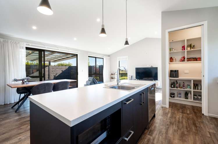 2 Andy Whiting Place_5