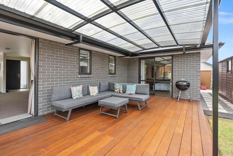 50 Plover Street One Tree Point_10