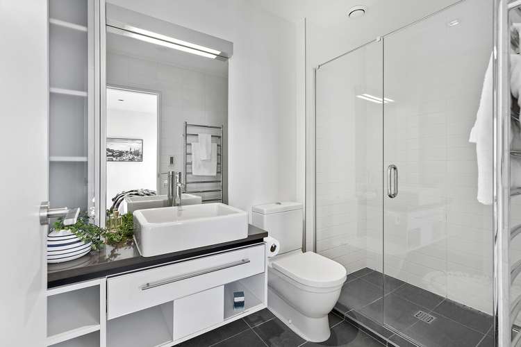 H202/326 Evans Bay Parade Hataitai_9