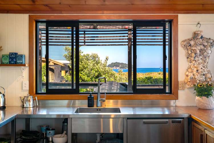 116 Saint Patricks Row Whangamata_7