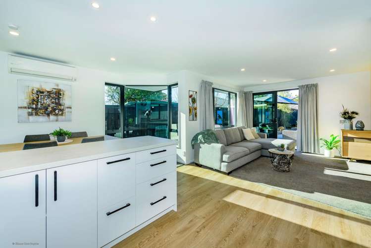 2/32 Anglesea Avenue Parklands_6