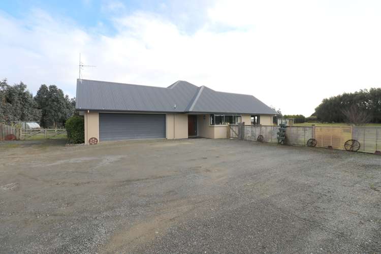 121 Mason Road Seaward Bush_28