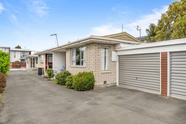 2/23 Maxwell Street Riccarton_1