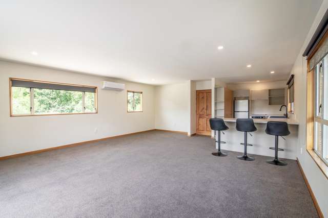 2/10 Fleur Lane Akaroa_4