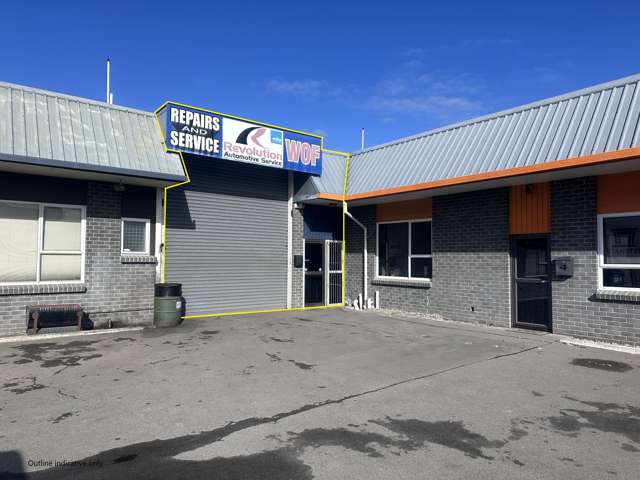 Handy Industrial Warehouse Unit on Blenheim Rd