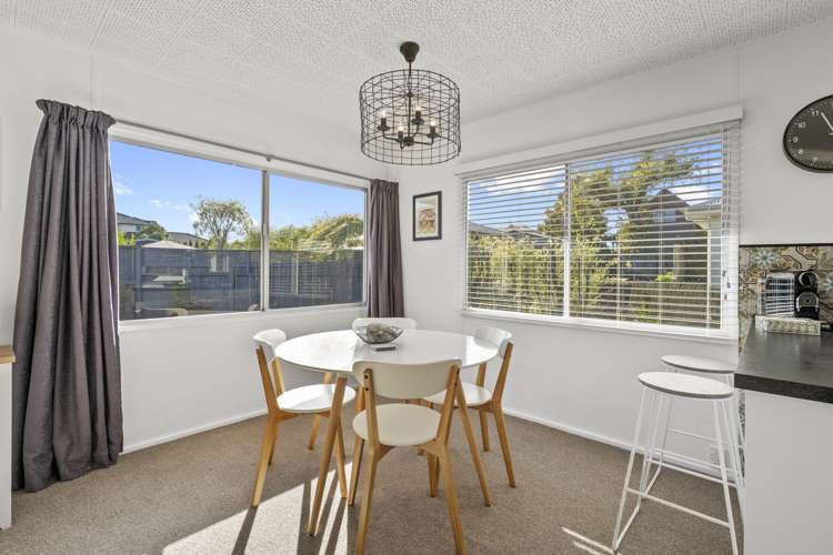 2/14 Huia Street Taupo_7