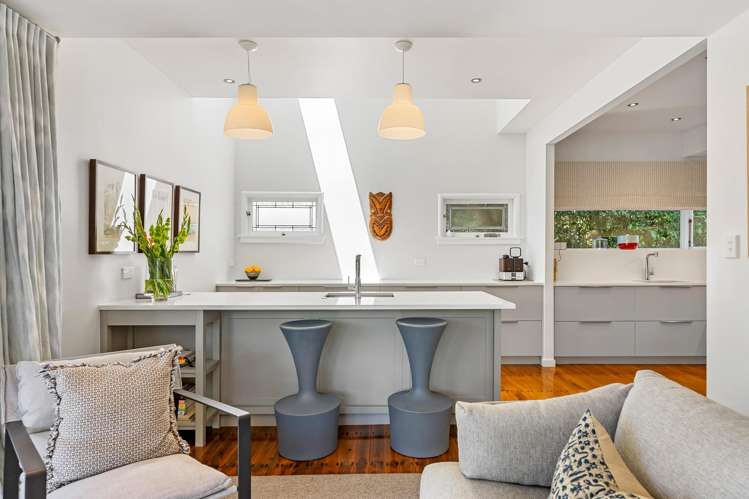 163 Long Drive St Heliers_8