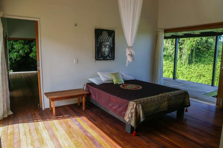 - Laqere, Kadavu Island Fiji_11