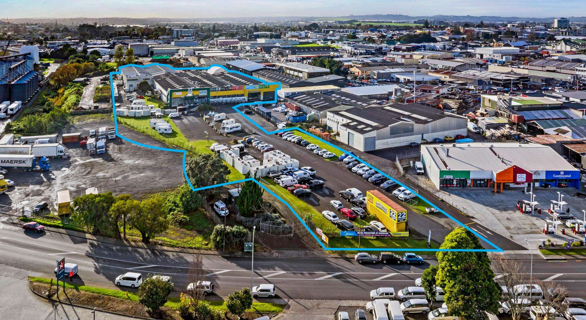 Large Ōtāhuhu offering with future flexibility