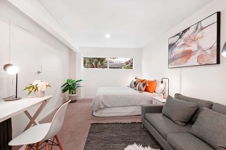 28 Avalon Crescent Fernhill/Sunshine Bay_15