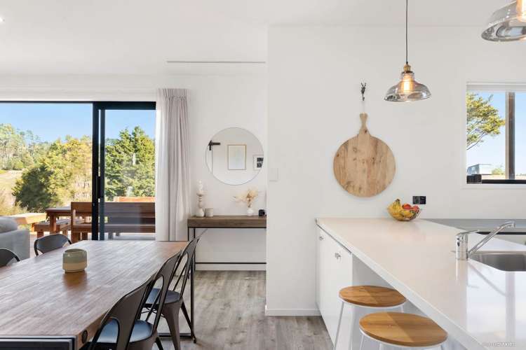 18 Niccone Place Bombay_9