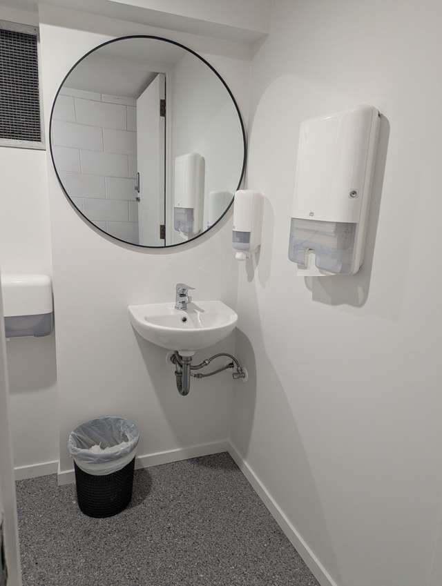 Ground/186 Willis Street Te Aro_4