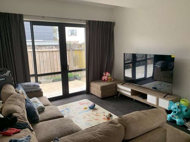 2/189 Massey St 1057_1