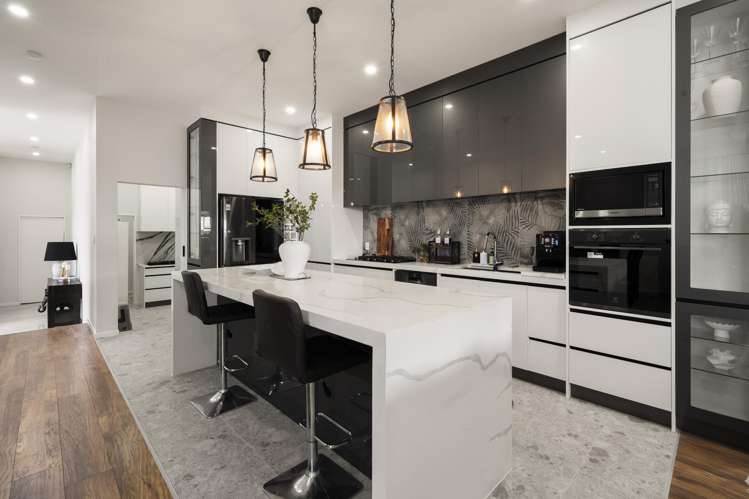 9 Bremner Ridge Street Flat Bush_6