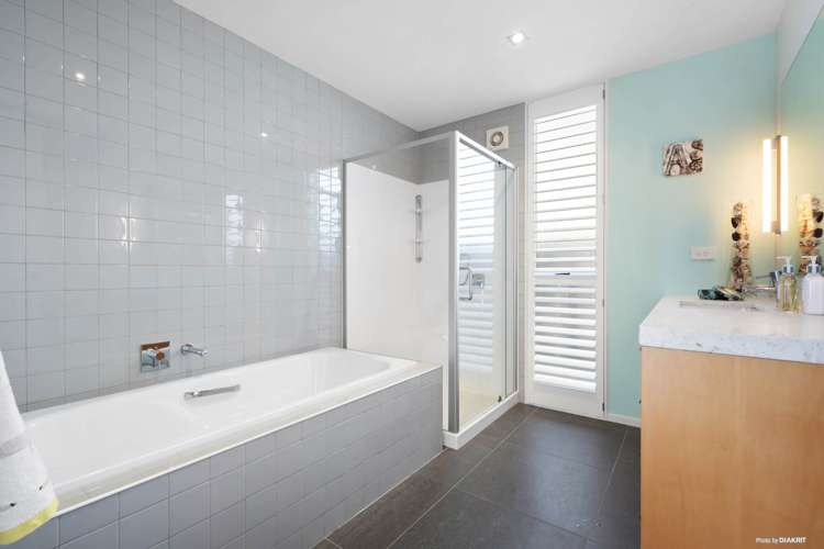 38 Pine Harbour Parade Beachlands_12