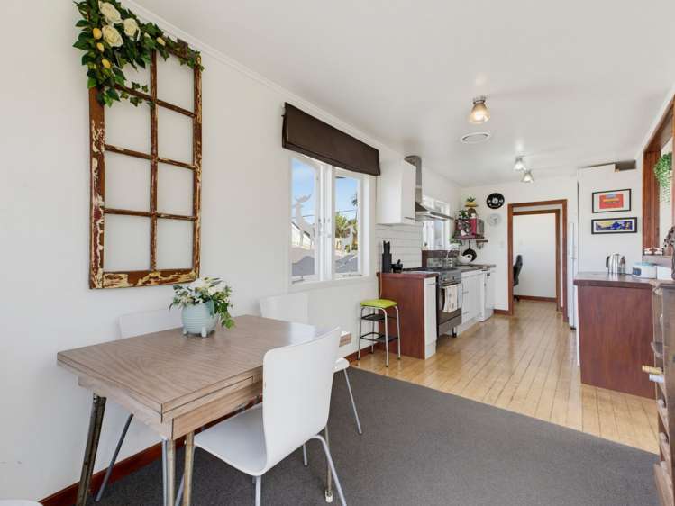 18 Adams Place Te Kamo_11