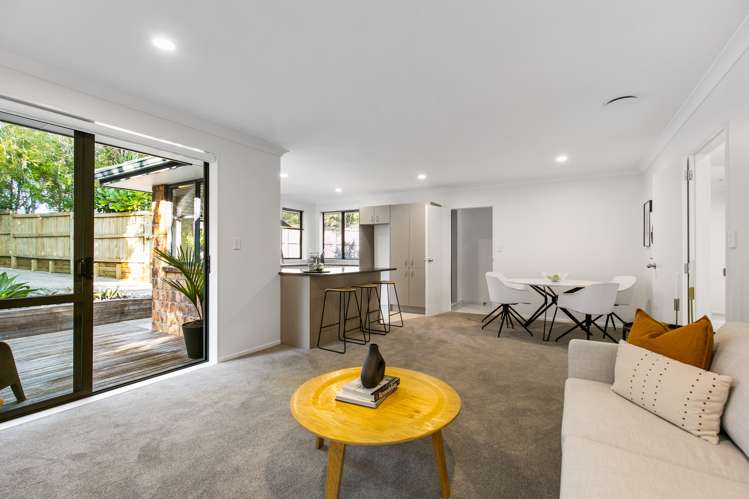 53 Simpson Road Ranui_14