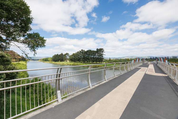 20 Ruha Street West End_18