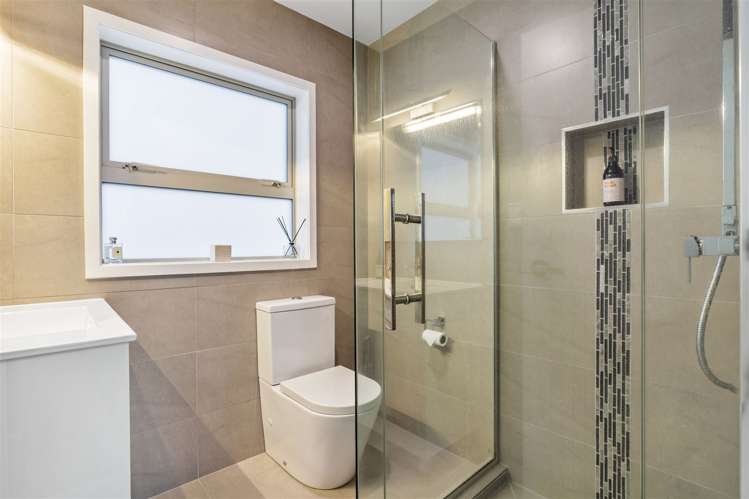 80b Moore Street Howick_20