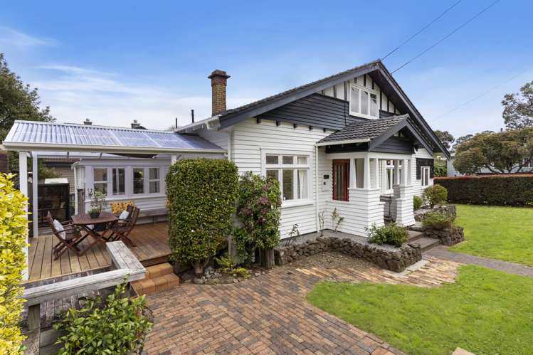 3 Douglas Avenue Mount Albert_18