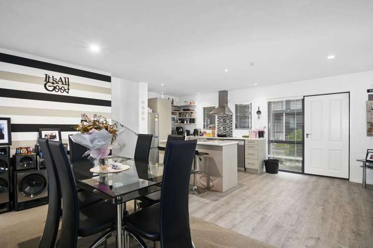 1 Rochdale Way Stoke_9