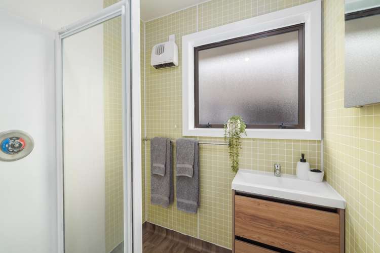 33 Steele Street Hornby_9