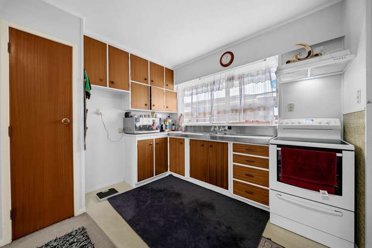 2/105 Coronation Road Papatoetoe_7