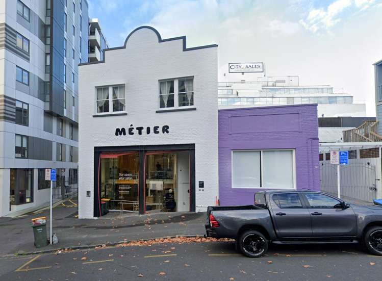 1 Howe Street_0