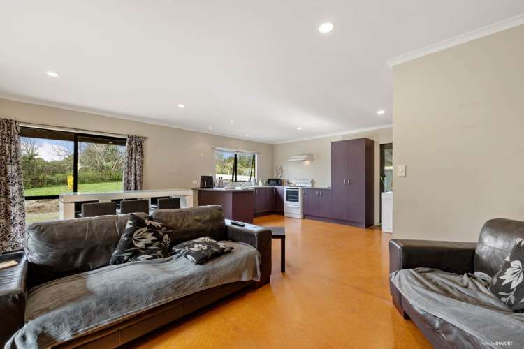 87 Pearson Road Kingseat_8