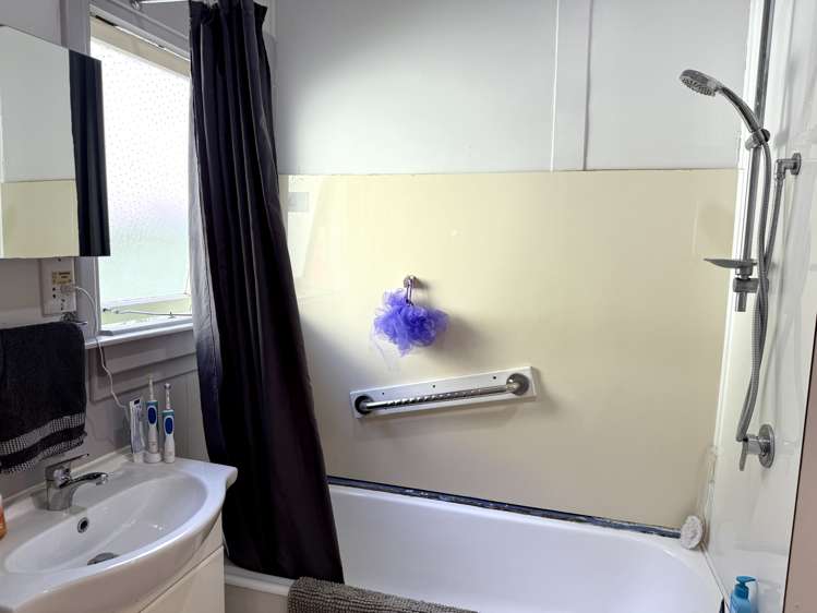 300 Moulson Street Tisbury_21