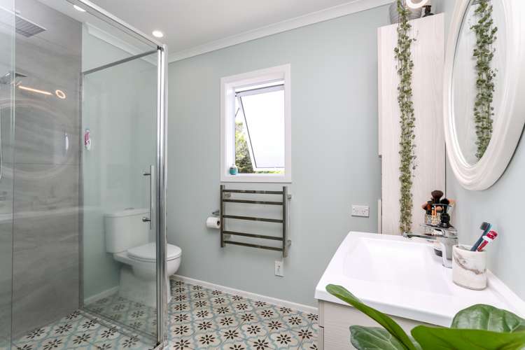 151 Ngamotu Road Spotswood_13