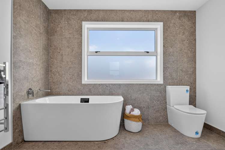 4 Korako Lane Baverstock_21