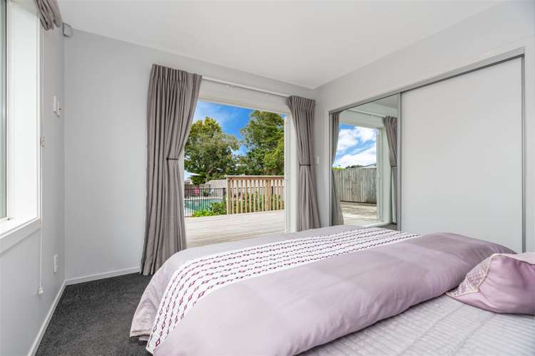 25 Tiroroa Avenue Te Atatu South_33