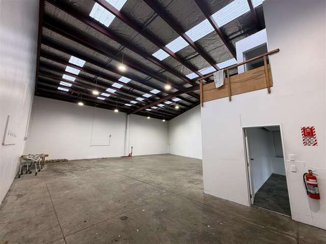 The Perfect Unit on Kenepuru Drive