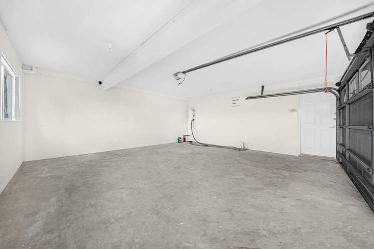 13 San Martin Place Goodwood Heights_33