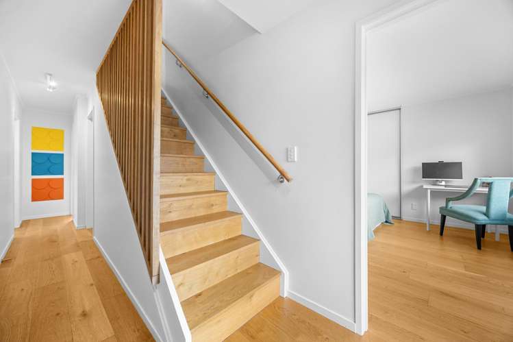 3 Pinewood Grove Botany Downs_12