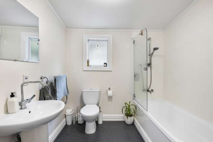 16 Reuben Avenue Brooklyn_11