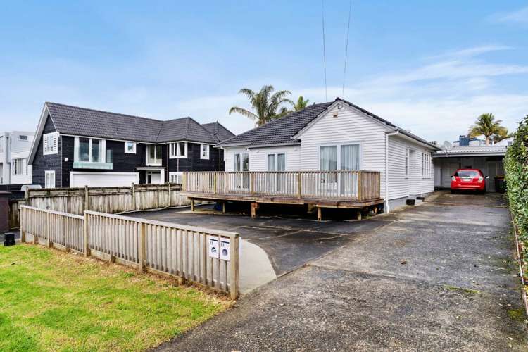 8A & 8B Campbell Road_5