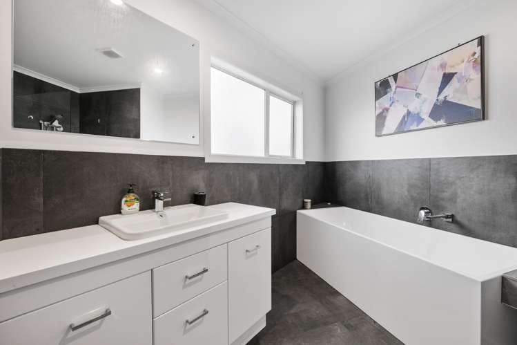 305 Waihi Road Hawera_10