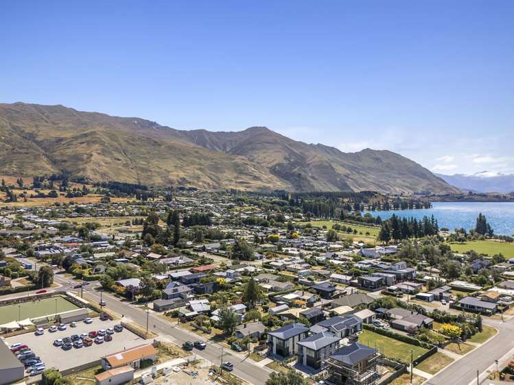 121 Tenby Street Wanaka_16