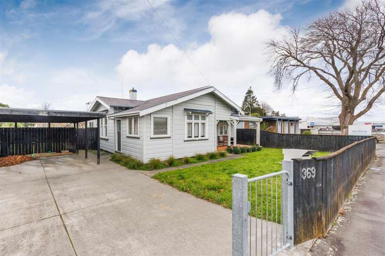 369 Wellington Road_3